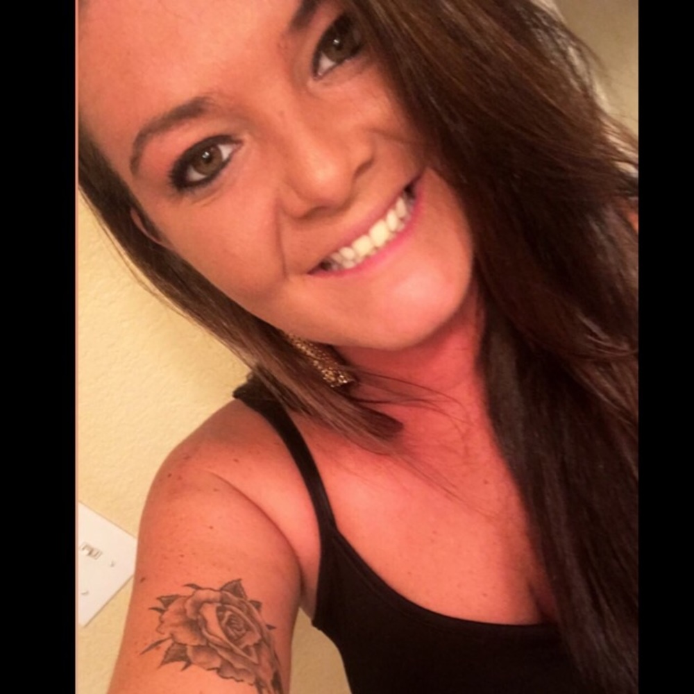 Meet your Posher, Rose